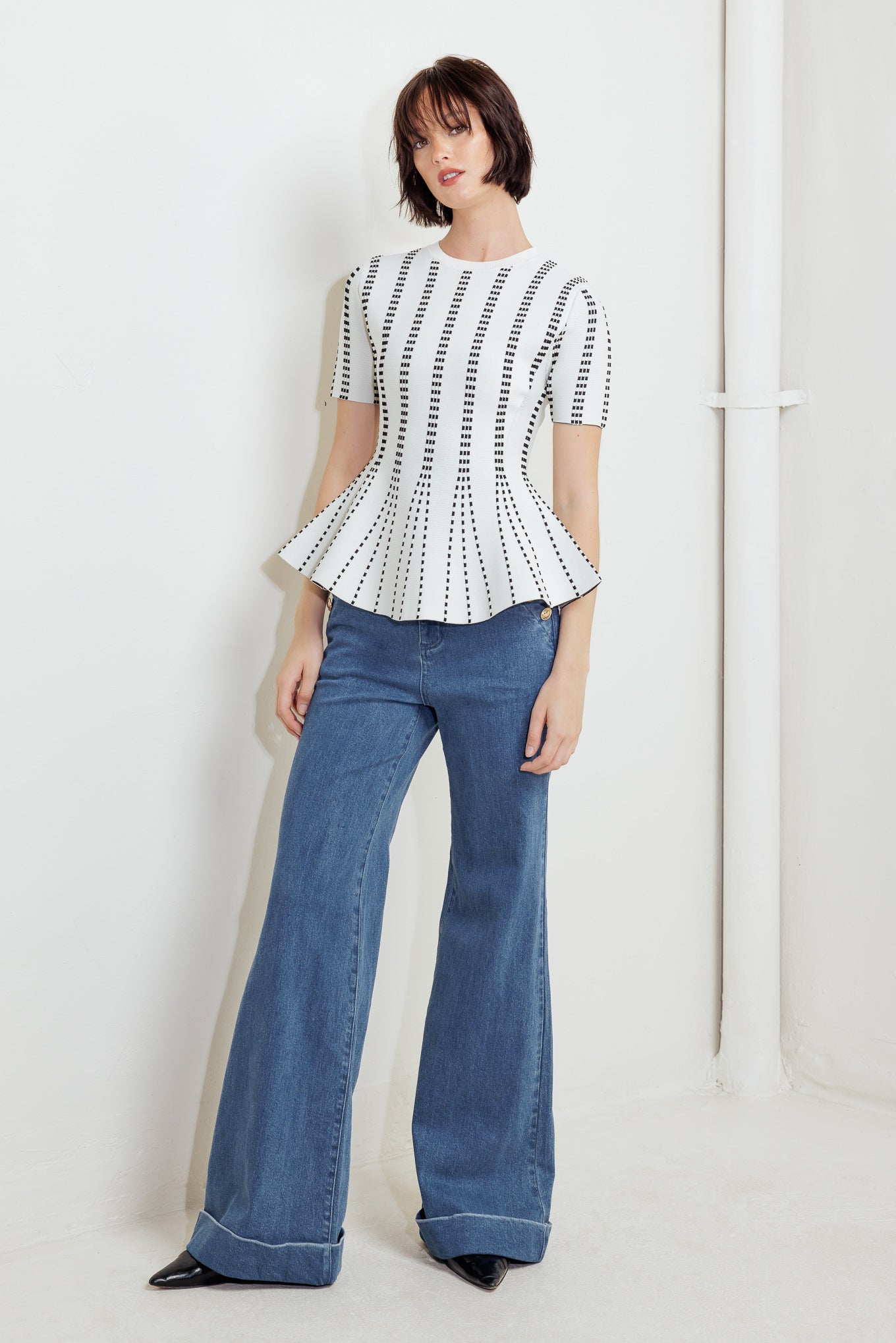 EVENING RUSTLE JACQUARD SWEATER TOP Flying Tomato